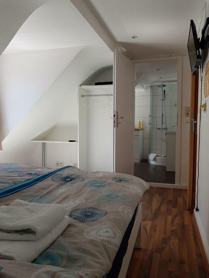 Senyu Studio Apartment Баден-Баден Екстериор снимка